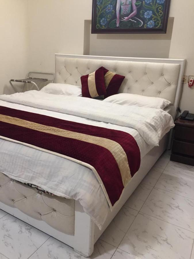 Maplewood Guest House, Neeti Bagh, New Delhiit Is A Boutiqu Guest House - Room 5 外观 照片