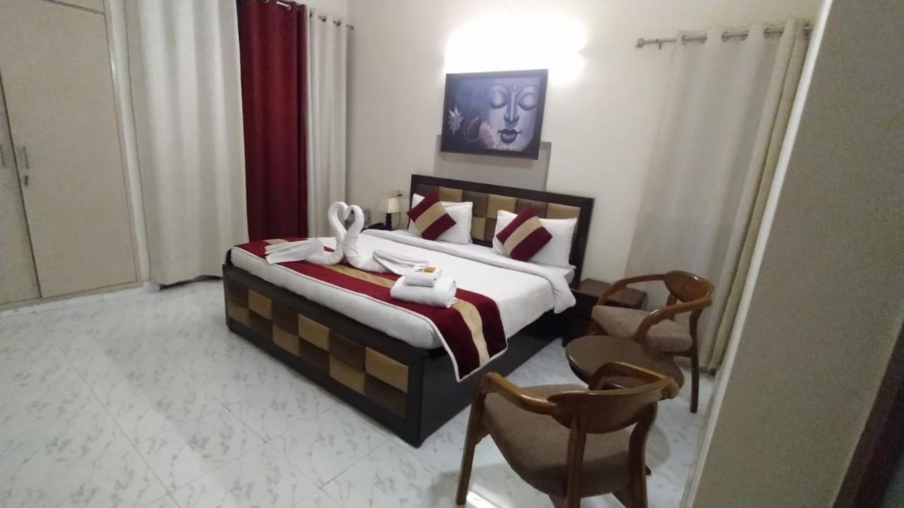 Maplewood Guest House, Neeti Bagh, New Delhiit Is A Boutiqu Guest House - Room 5 外观 照片