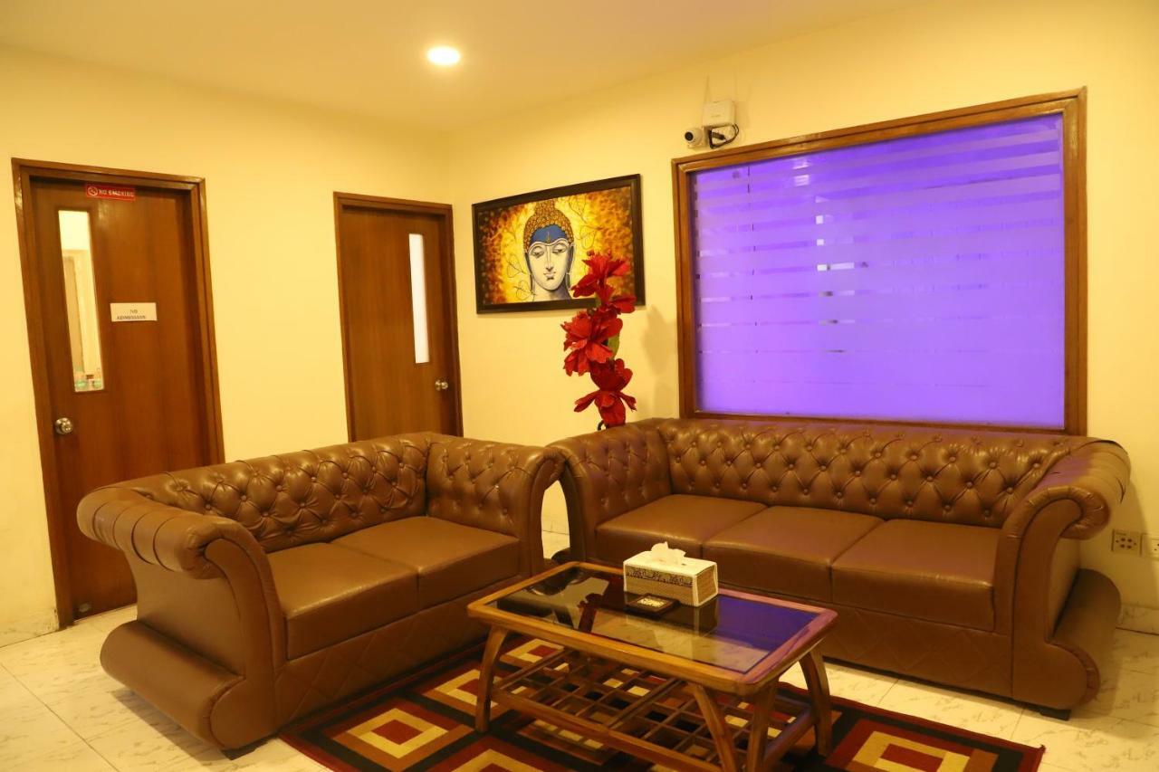 Maplewood Guest House, Neeti Bagh, New Delhiit Is A Boutiqu Guest House - Room 5 外观 照片